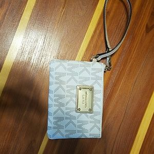Michael Kors Wristlet